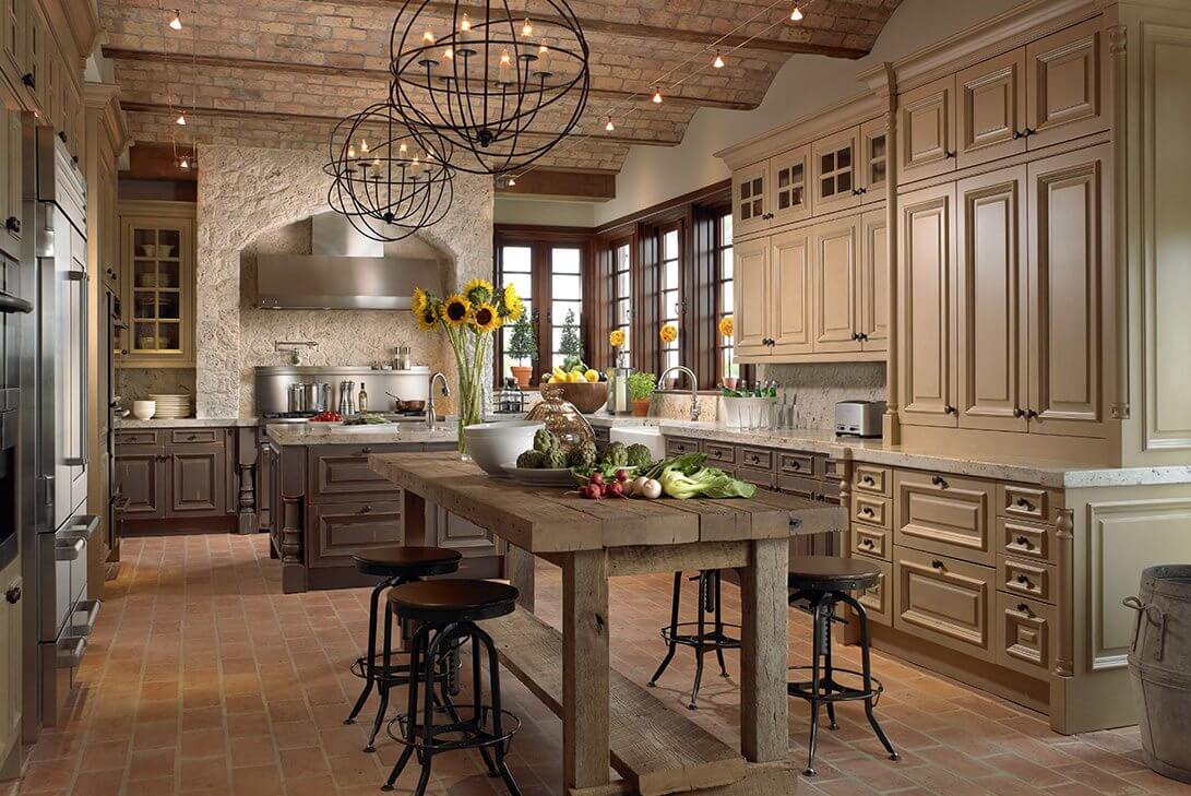 luxury traditional kitchen in Tuscan